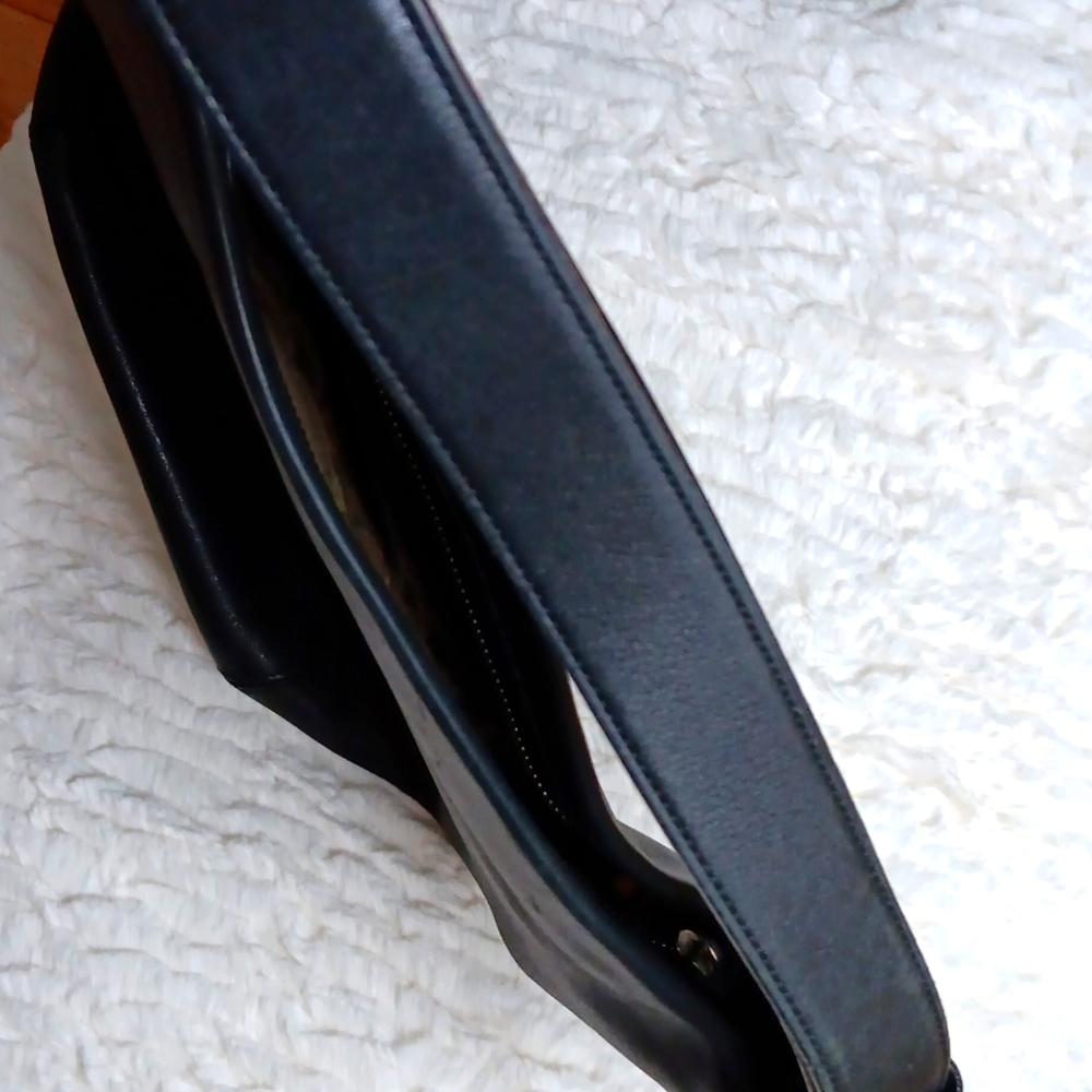 Authentic vintage Coach Duffle shoulder bag - Picture 4 of 7